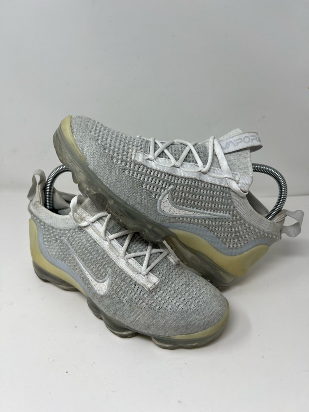 Size 6.5- Nike Air Vapormax 2021 Womens White Athletic Shoes Sneakers DC4112-100